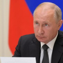 Russia: comunisti votano no al referendum di Putin