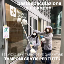 Non avete garantito tamponi gratis per tutt*, almeno calmierate i prezzi