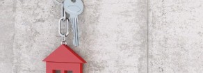 LEGGE SULLA CASA CANCELLA REQUISITO INCOSTITUZIONALE DEI 5 ANNI DI RESIDENZA . MA NON E’ ORO TUTTO QUELLO CHE LUCCICA