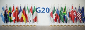 VACCINI, G20 SCEGLIE GENOCIDIO NEI PAESI POVERI, SPERANZA SCHIERATO CON BIG PHARMA NON CON GINO STRADA