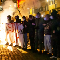 STUDENTI MANGANELLATI A ROMA: DUE FERITI ALLA TESTA DA POLIZIA