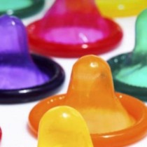 ACERBO – FERRONI (PRC): Preservativi gratis per sesso sicuro. Facciamo come in Francia