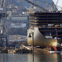 FINCANTIERI. ROMPERE LA GABBIA DELLA PRECARIETÀ E DELLO SFRUTTAMENTO