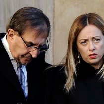 Acerbo (Prc): Meloni trasforma il ddl paura in decreto in spregio della Costituzione