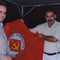 Ramon Mantovani racconta la vicenda che portò il Presidente Abdullah Ocalan a Roma e la cospirazione che produsse il suo sequestro.