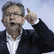 La vittoria di Melenchon viene da lontano: chi lo paragona alla sinistra di Schlein dice fesserie
