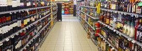 Inflazione e retorica di governo: come il carrello della spesa racconta l’impoverimento