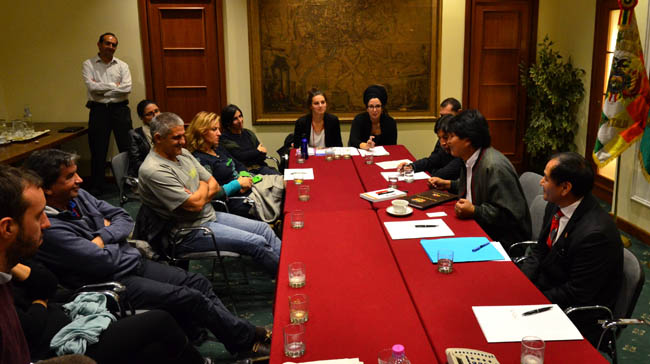 Evo Morales incontra i movimenti: unirsi è il solo modo per cambiare le cose