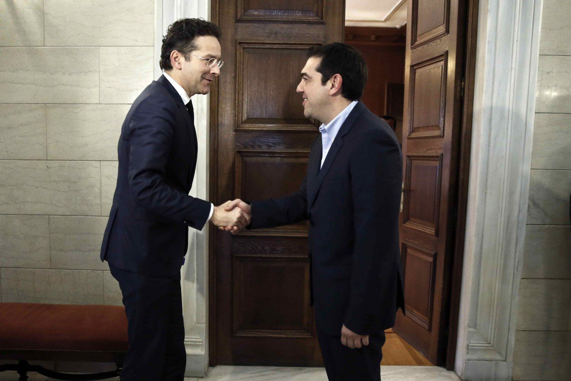 Tsipras: «Con la troika non trattiamo»