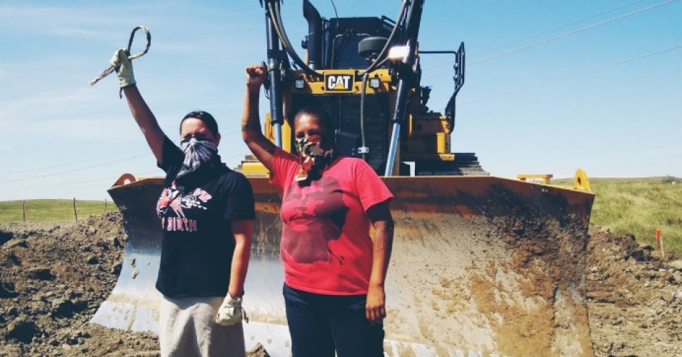 dakota_access_pipeline_standing_rock_souix_unicorn_riot