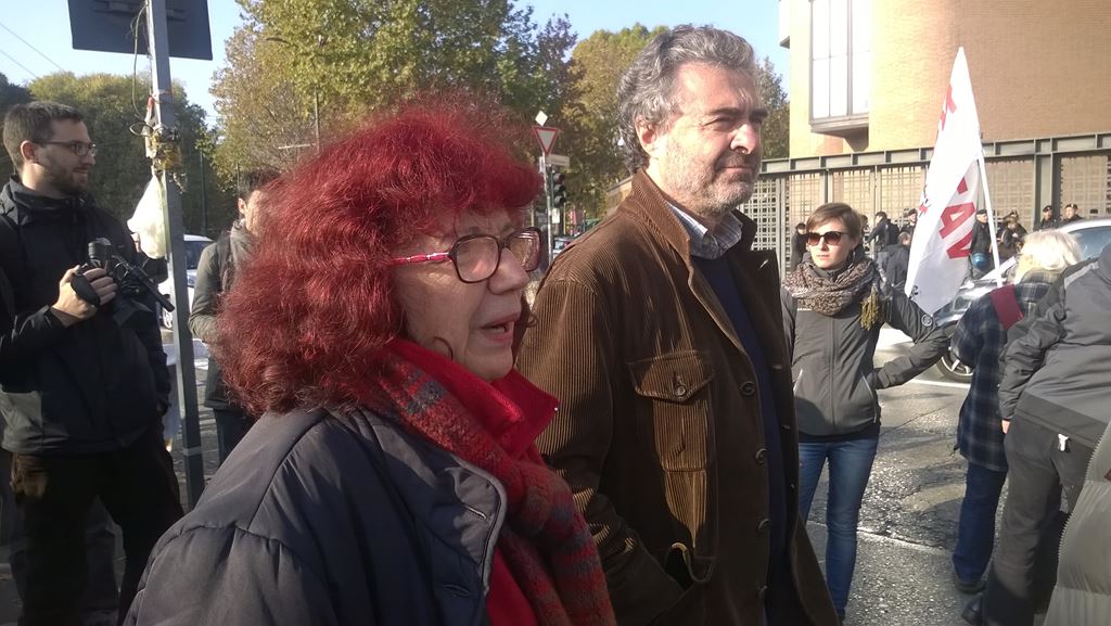 Nicoletta Dosio: la resistenza è diritto e dovere di ogni cittadino. La dichiarazione letta al presidio No Tav davanti al tribunale di Torino