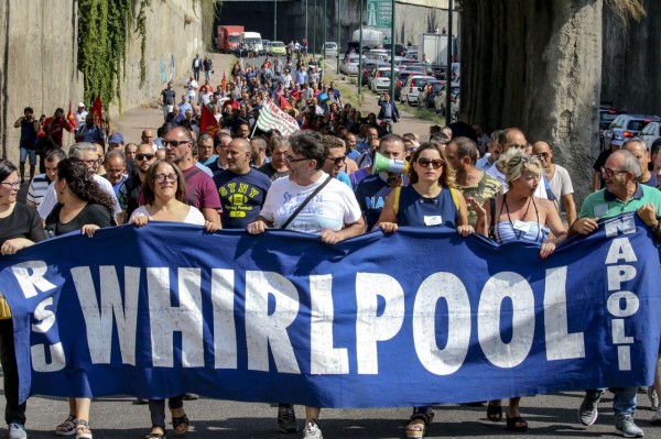 Whirlpool_Manifestazione_Napoli_Fg