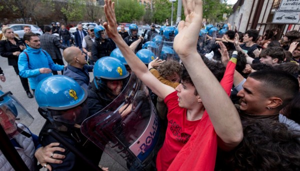 la-sapienza-scontri-polizia-studenti-pro-palestina-2