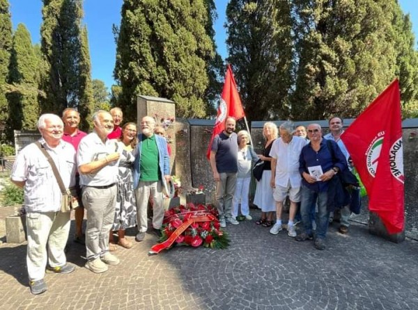 foto ricordo togliatti 1